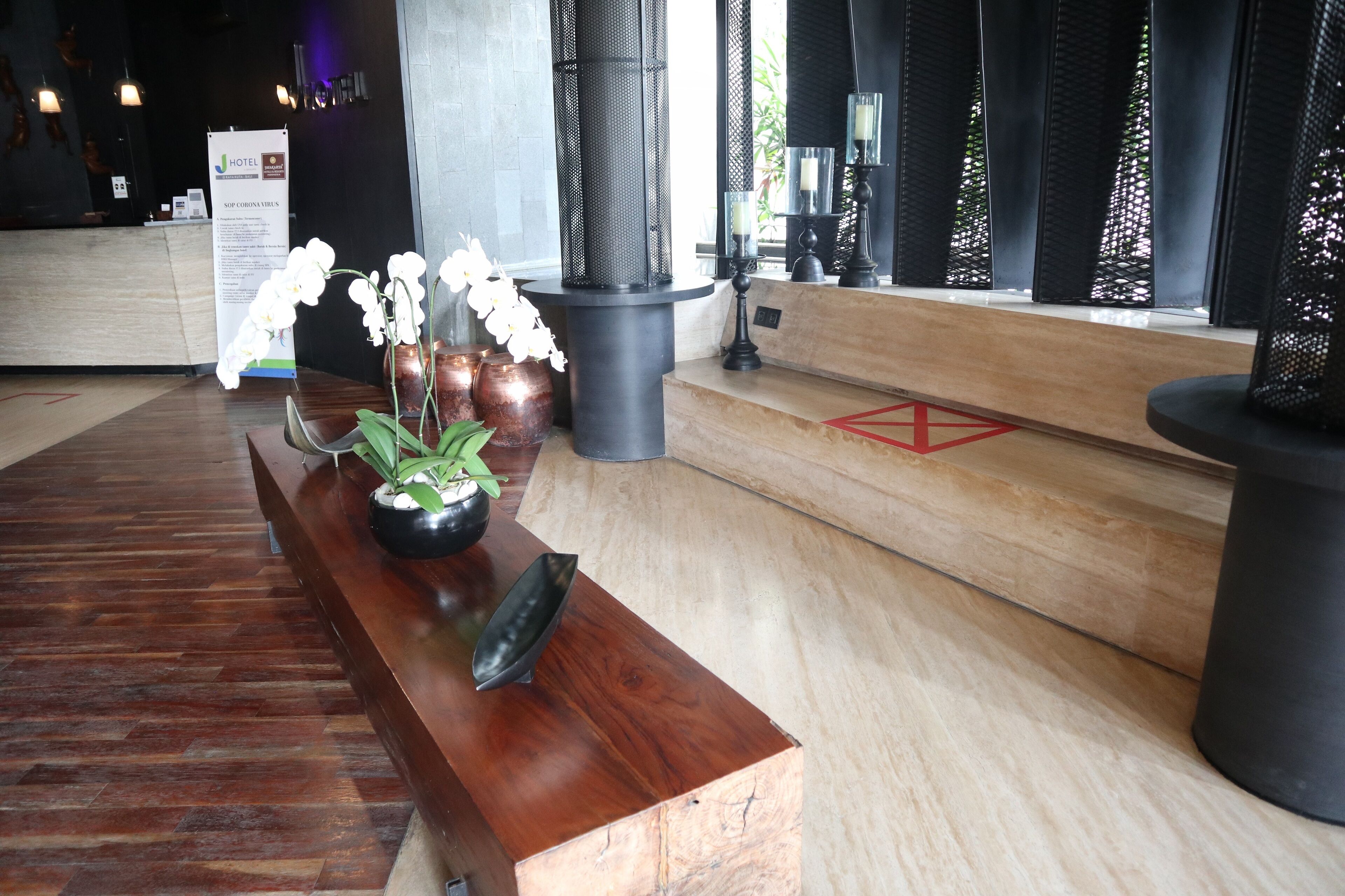 Lobby sitting area