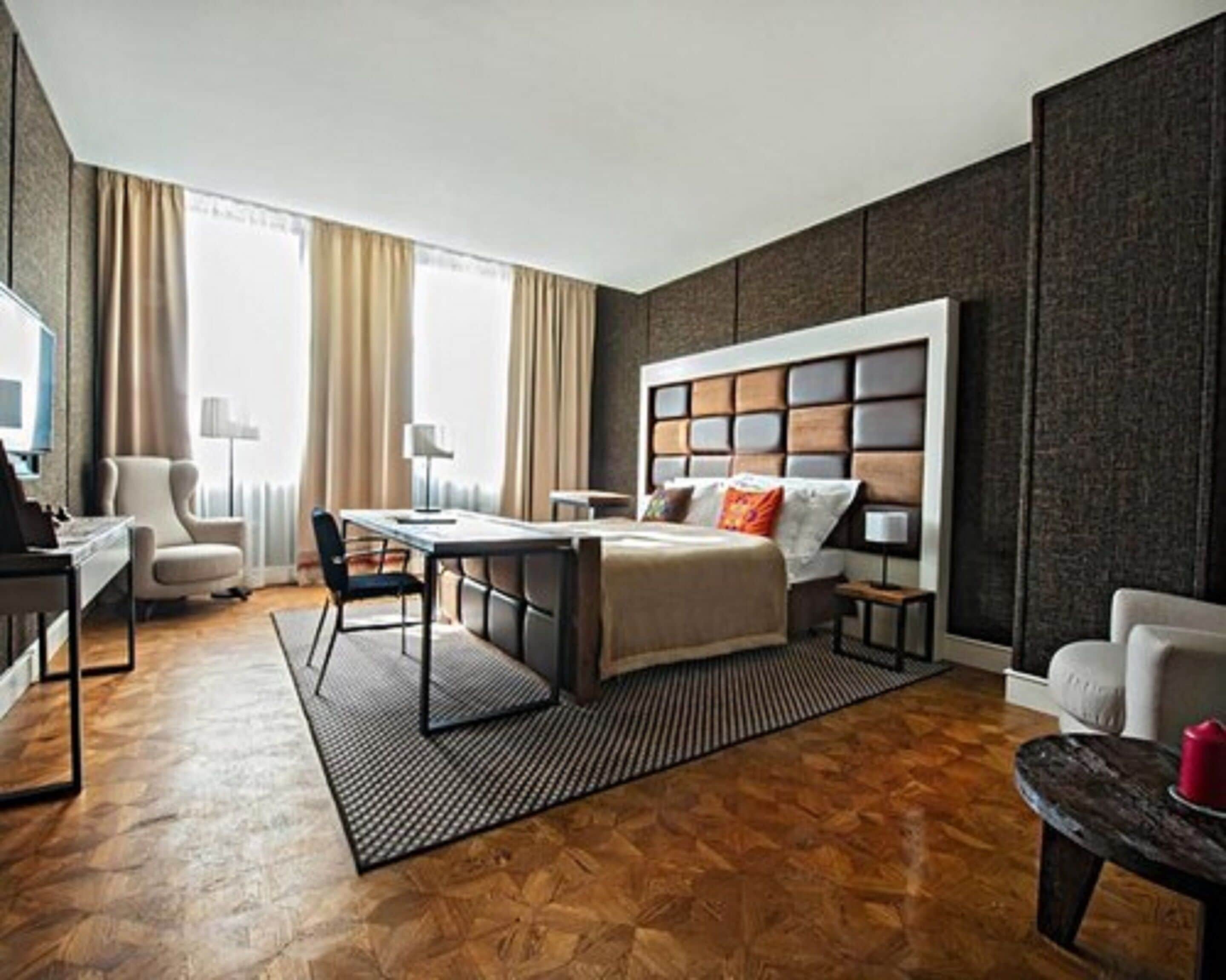 superior double room | hypo-allergenic bedding, minibar, in-room safe, individually decorated