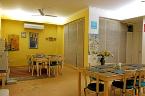 주문 요리 무료 아침 식사 포함