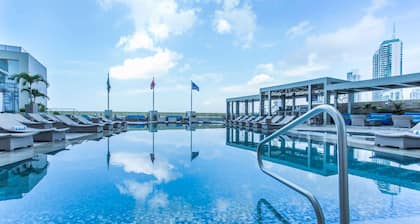 Hilton Panama