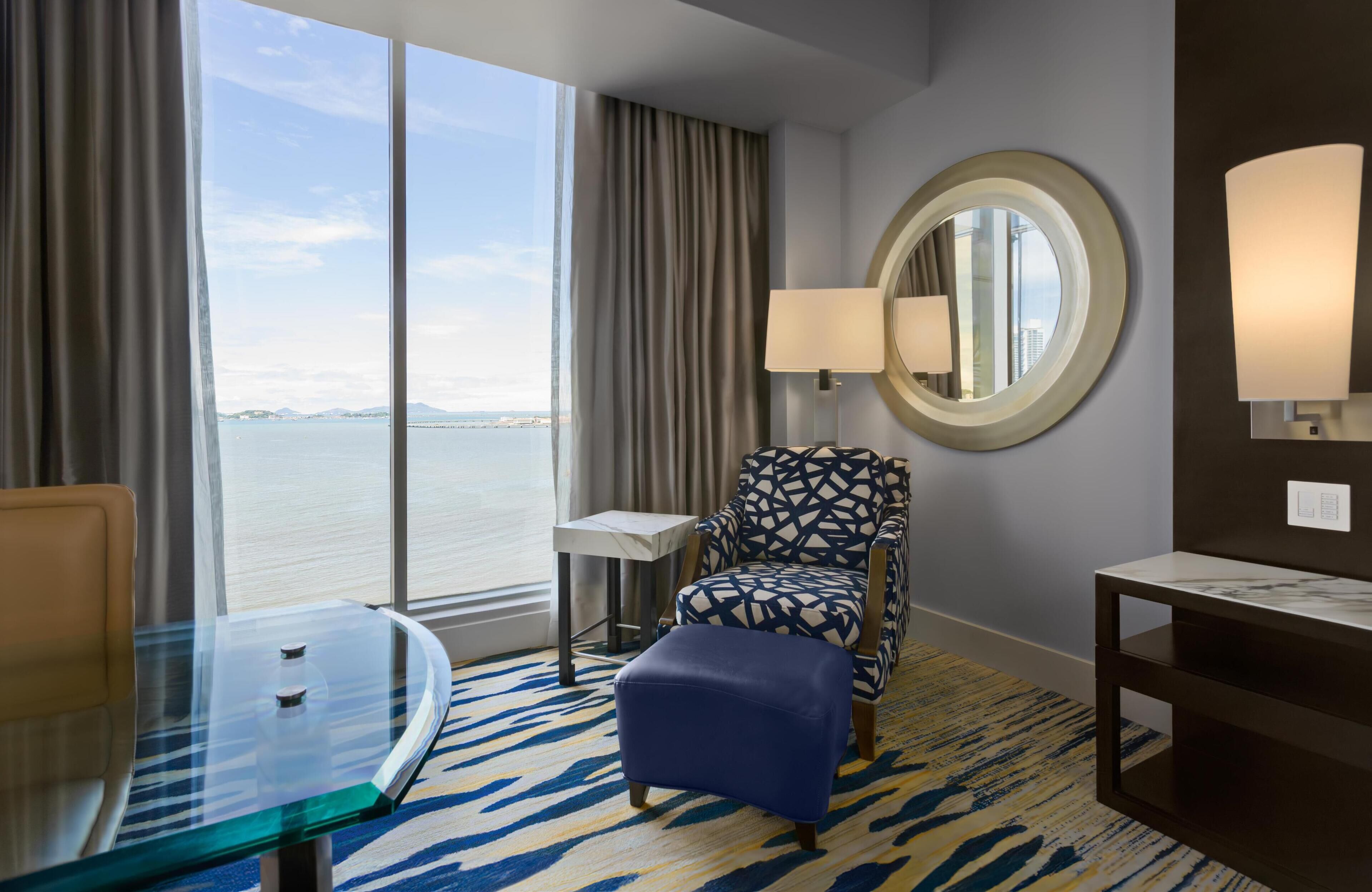 premium room, 1 king bed, ocean view | living area | 42-inch flat-screen tv with cable channels, tv, pay films