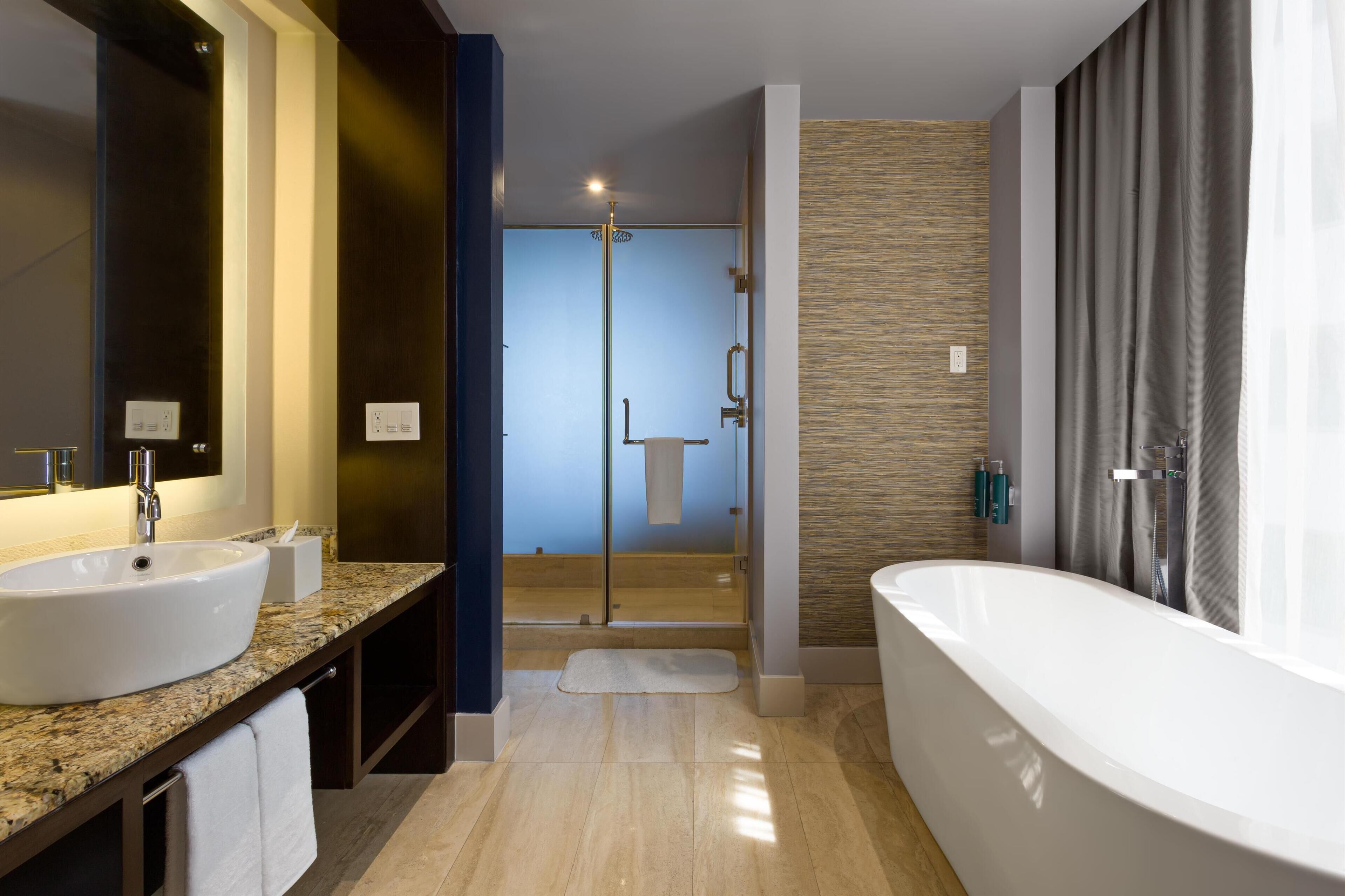 master suite | bathroom shower