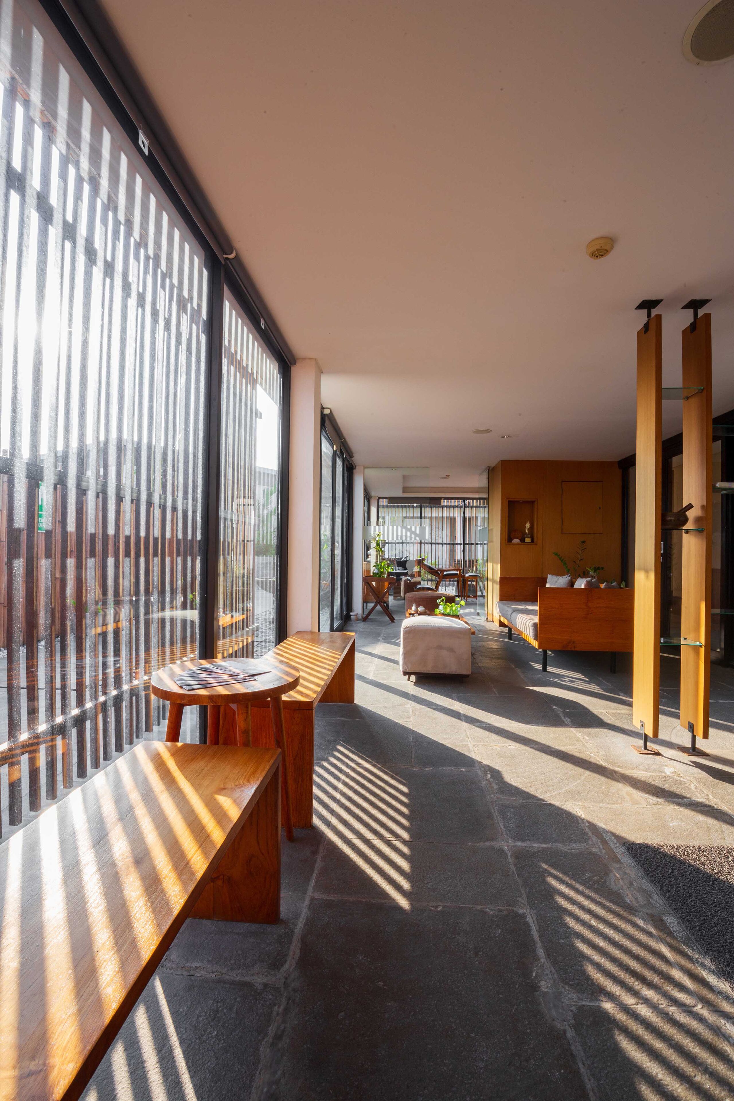 couples treatment room(s), hot tub, body treatments, aromatherapy