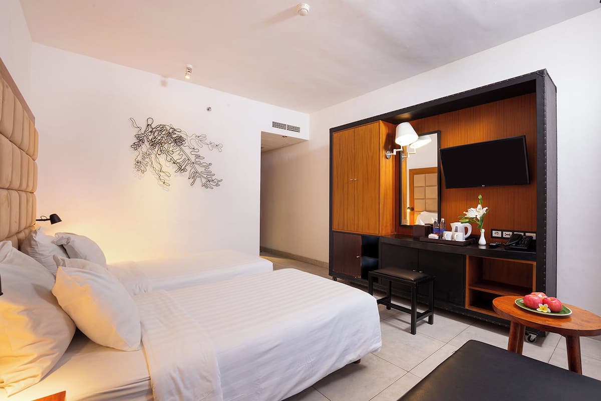 1 bedroom, premium bedding, minibar, in-room safe