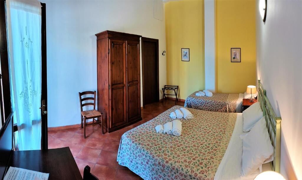 Standard Triple Room | In-room safe, desk, iron/ironing board, free WiFi