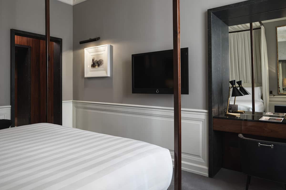 Superior Double Room | Premium bedding, free minibar, in-room safe, blackout curtains