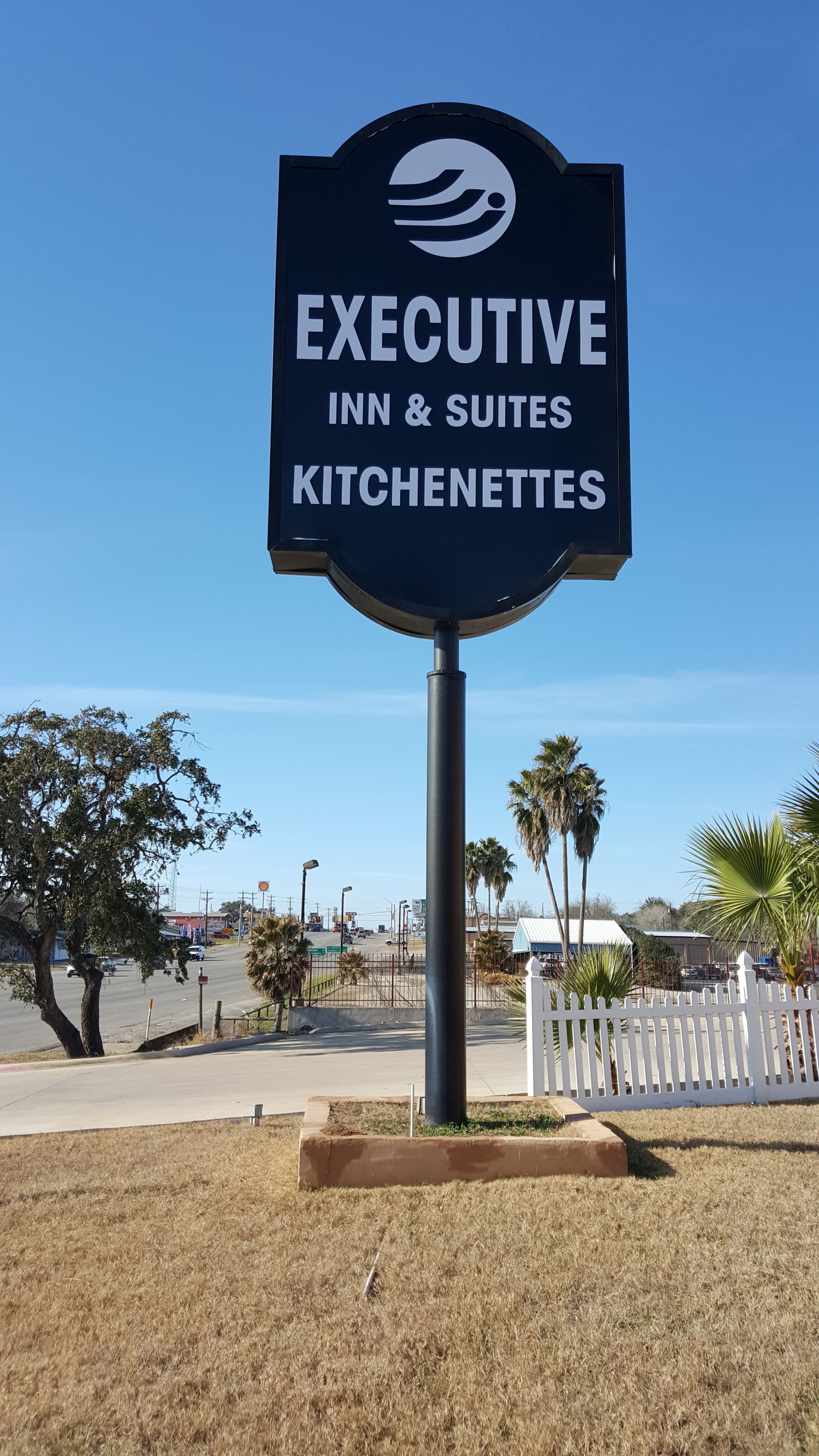 Segnaletica per Executive Inn & Suites, Kitchenettes.