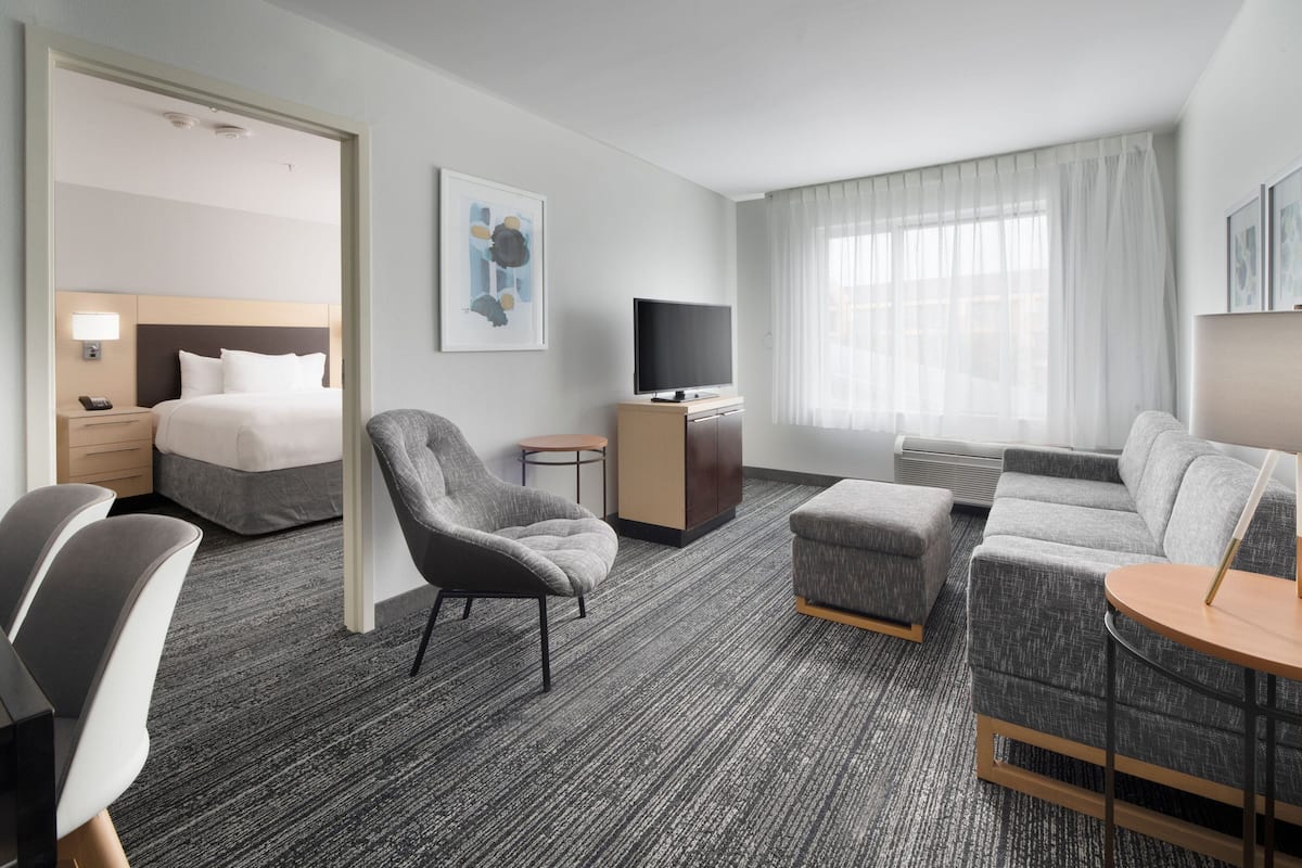 Suite, 2 Bedrooms, Non Smoking | Premium bedding, down duvets, pillow-top beds, in-room safe