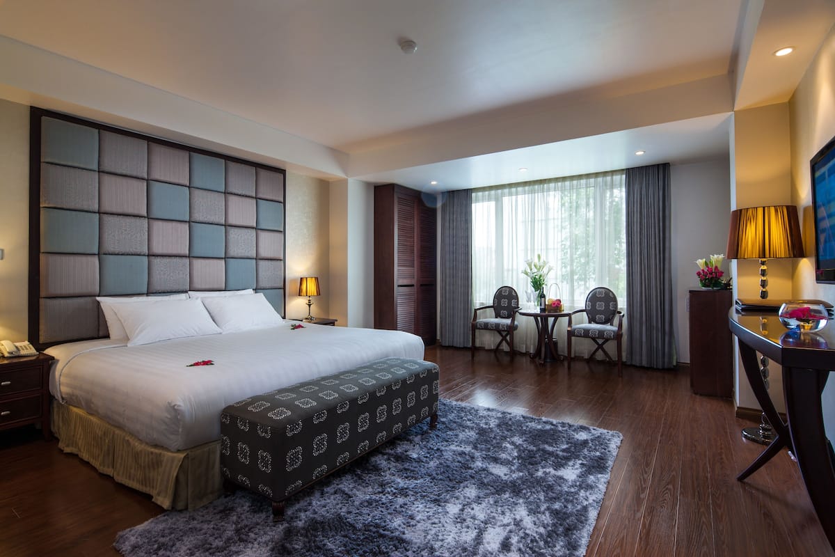 Suite Double or Twin, City View