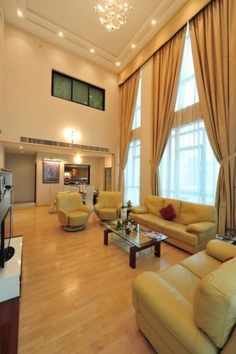 One Pavilion Luxury Serviced Apartments