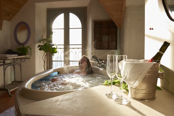 Bain à remous intérieur