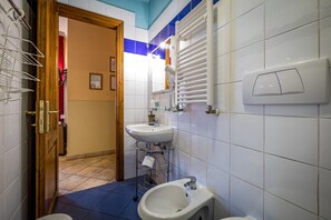 Doppelzimmer (small) | Badezimmer