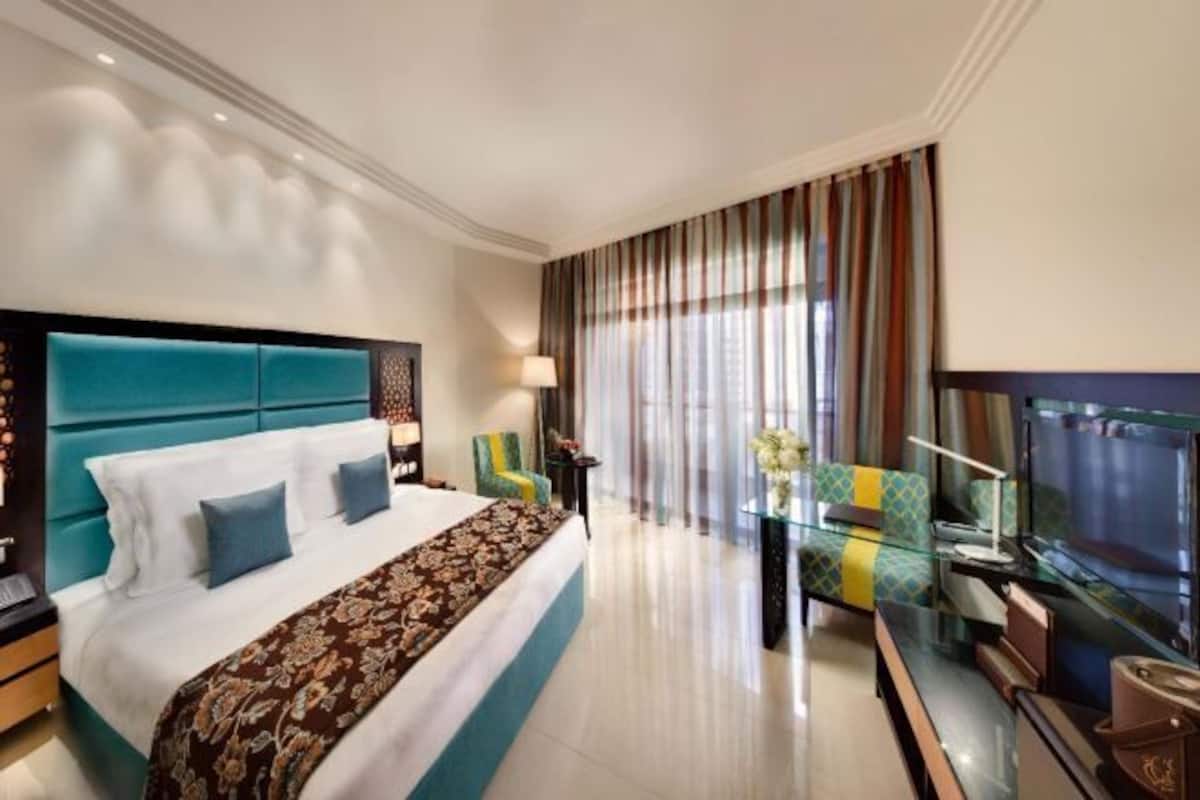 1 bedroom, Egyptian cotton sheets, premium bedding, minibar