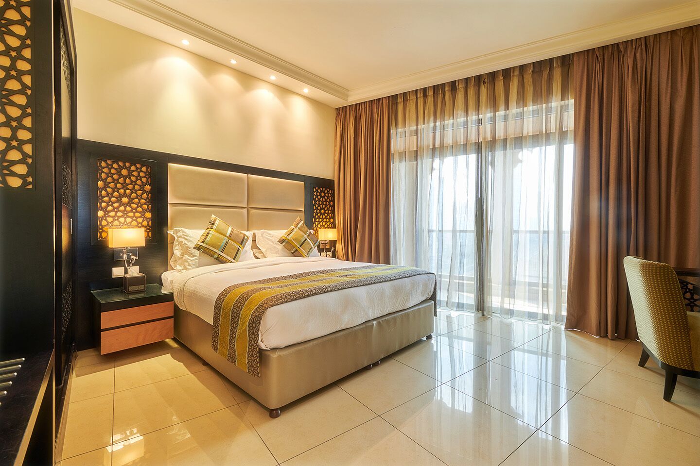 egyptian cotton sheets, premium bedding, minibar, in-room safe