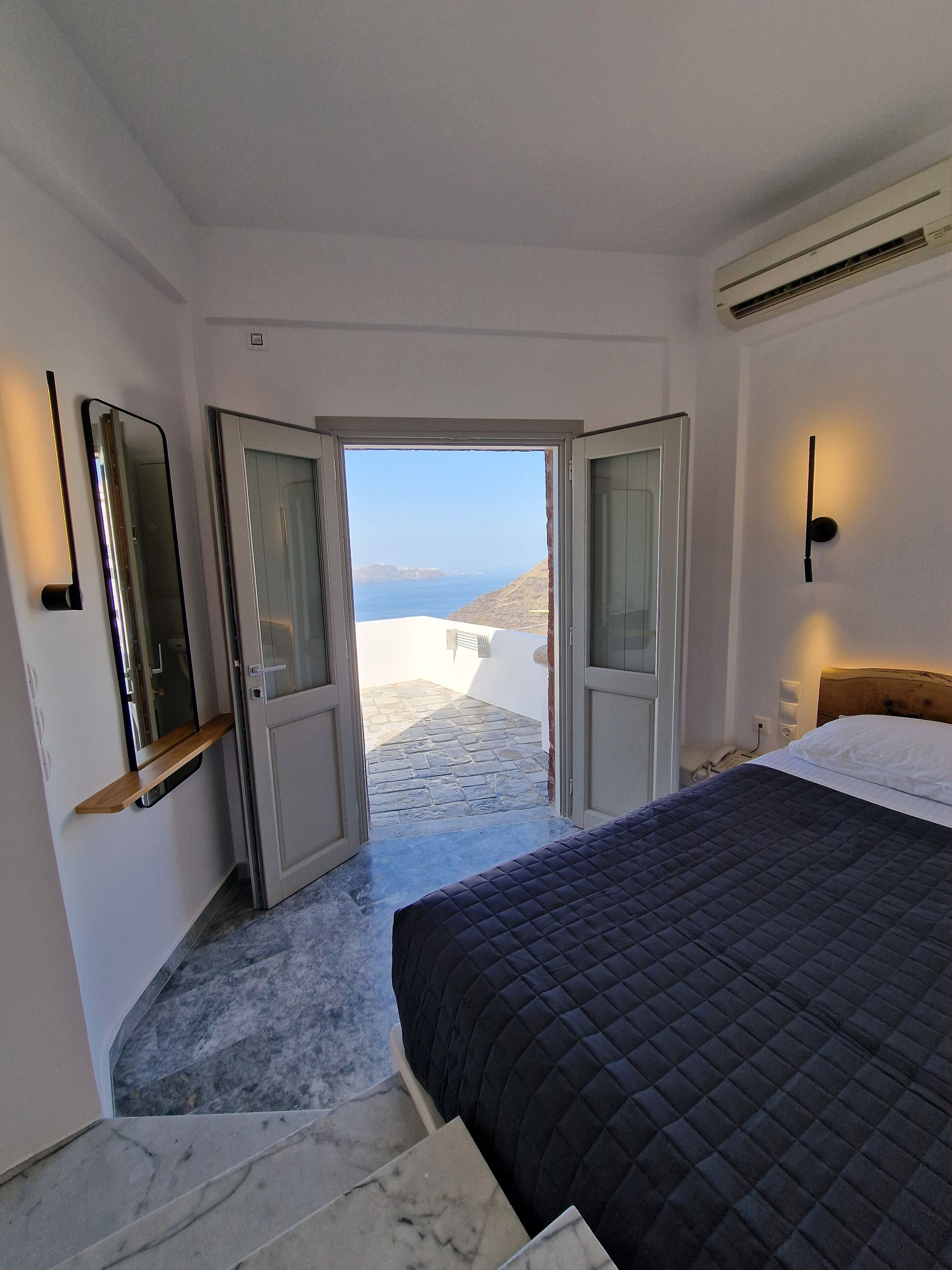 Foto - Smaro Studios