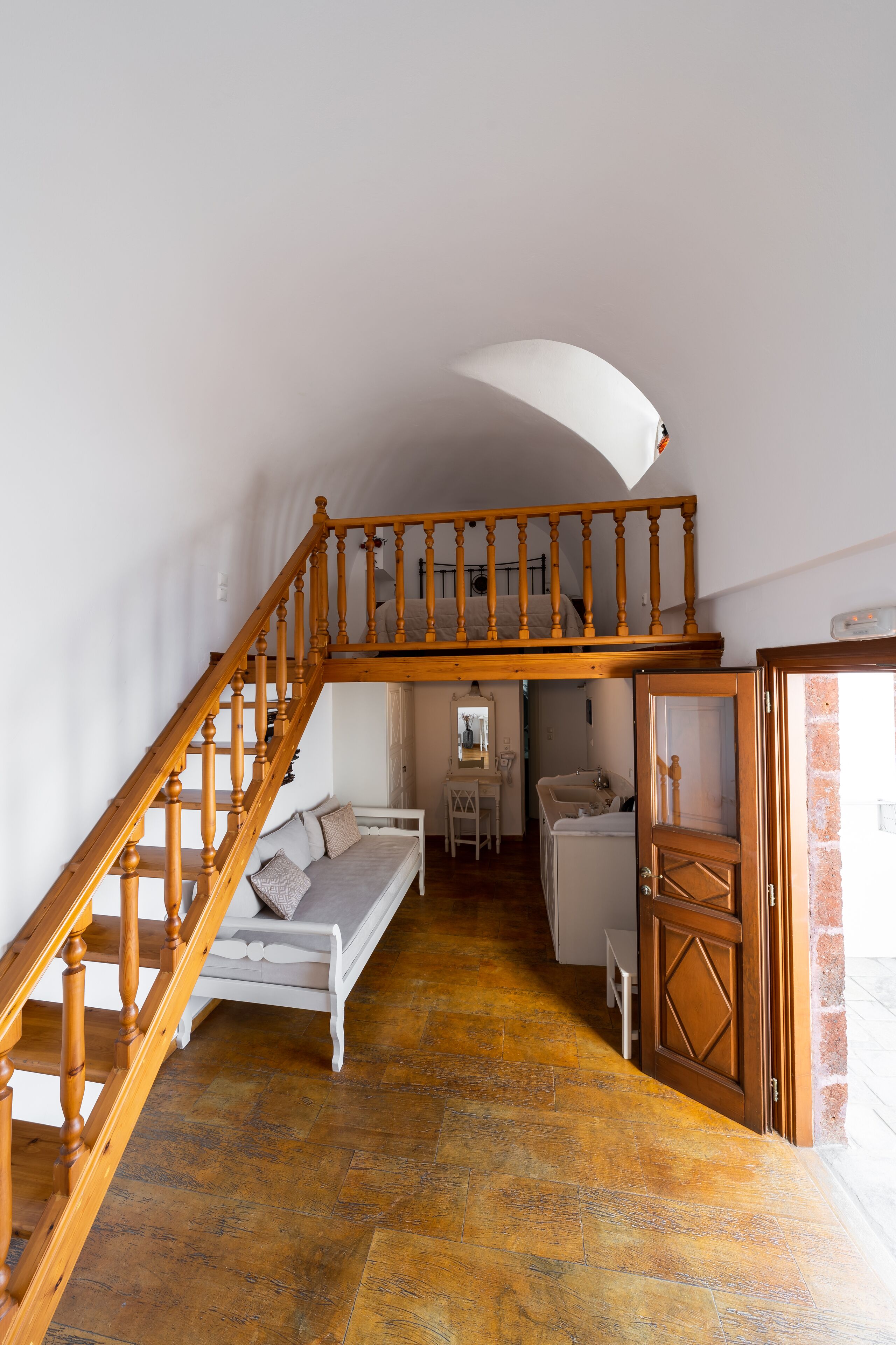 Foto - Smaro Studios