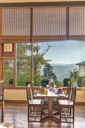 2 restaurants, Aziatische gerechten