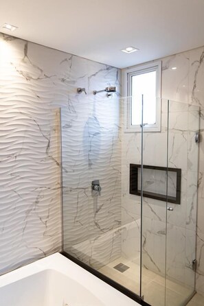 Suite, Whirlpool | Badezimmer