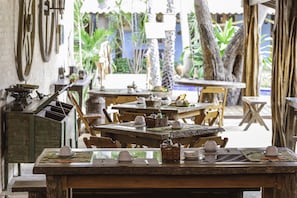 Free daily buffet breakfast - Pousada Vila Parnaiba (Parnaíba)