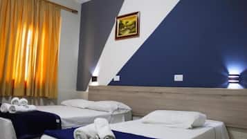 Minibar, free WiFi, bed sheets