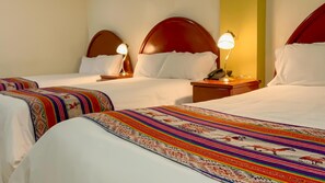 Triple Room | Down duvets, pillow-top beds, in-room safe, desk - La Mansion Casa Hotel (Andahuaylas)