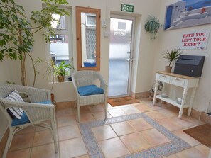 Lobby - Alara Bed & Breakfast (Sheffield)