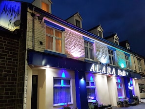 Exterior - Alara Bed & Breakfast (Sheffield)