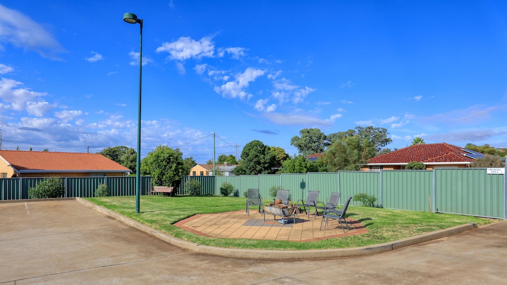 Comfort Inn Bushmans by null