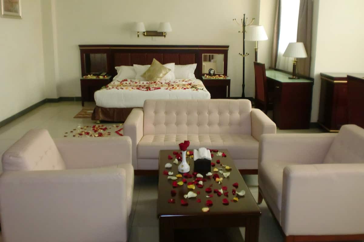 1 bedroom, down comforters, in-room safe, individually decorated