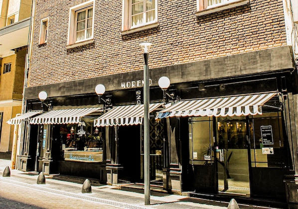 Fachada de la propiedad