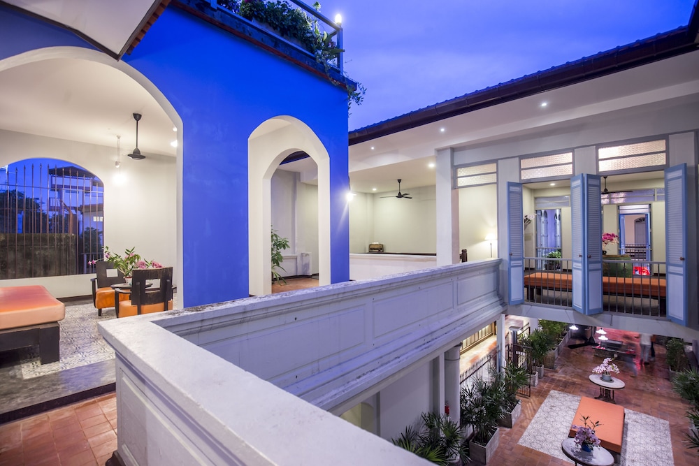 Xinlor House, Phuket Town