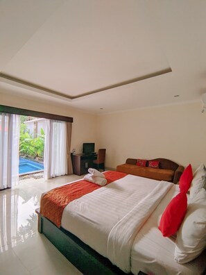 Select Comfort beds, minibar, in-room safe, individually decorated - De'bharata Bali Villas Seminyak (Seminyak)