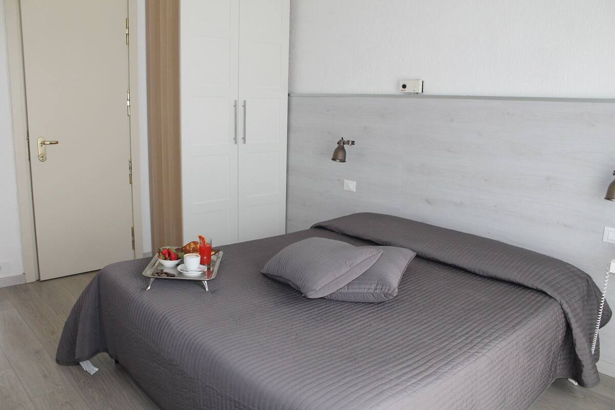 In-room safe, cots/infant beds, free WiFi, bed sheets