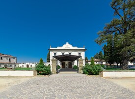 Ingresso della struttura