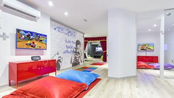 Spielezimmer