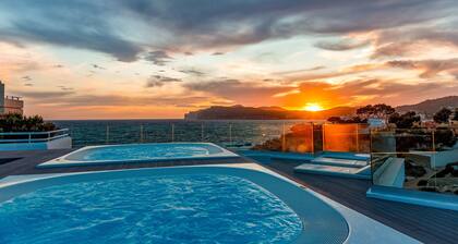 FERGUS Style Cala Blanca Suites