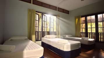 Desk, bed sheets