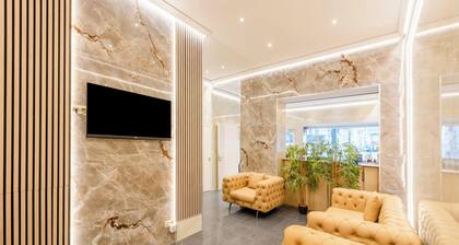 Hotel Barry