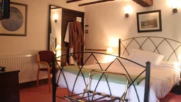 Double Room, Ensuite (Shower)