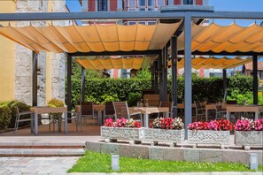 Terrace/patio - Hotel Don Paco (Llanes)