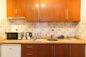 Standard Apartment | Private kitchen