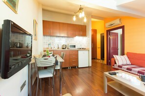 1 bedroom, premium bedding, in-room safe, individually decorated