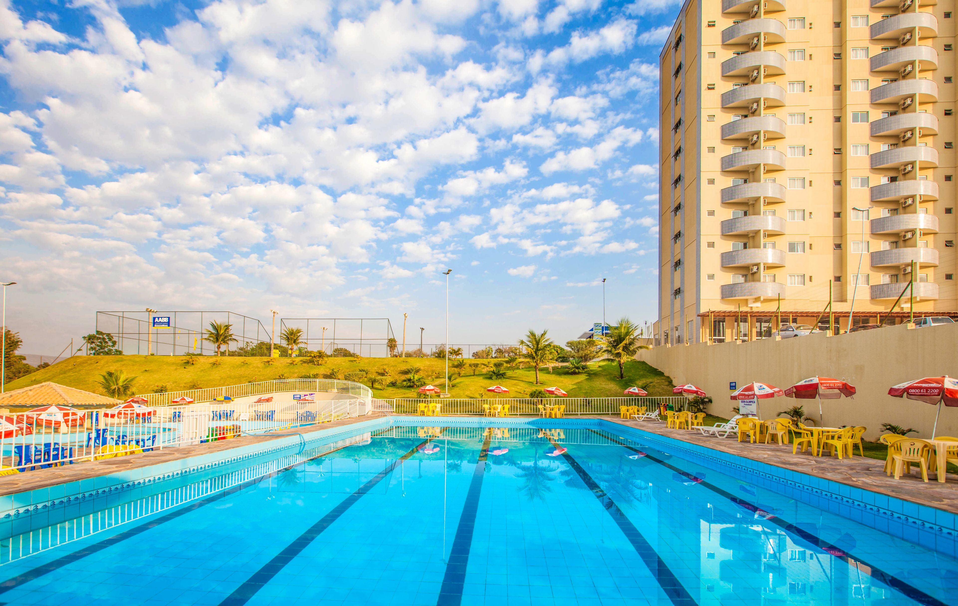 Foto - Golden Dolphin Express