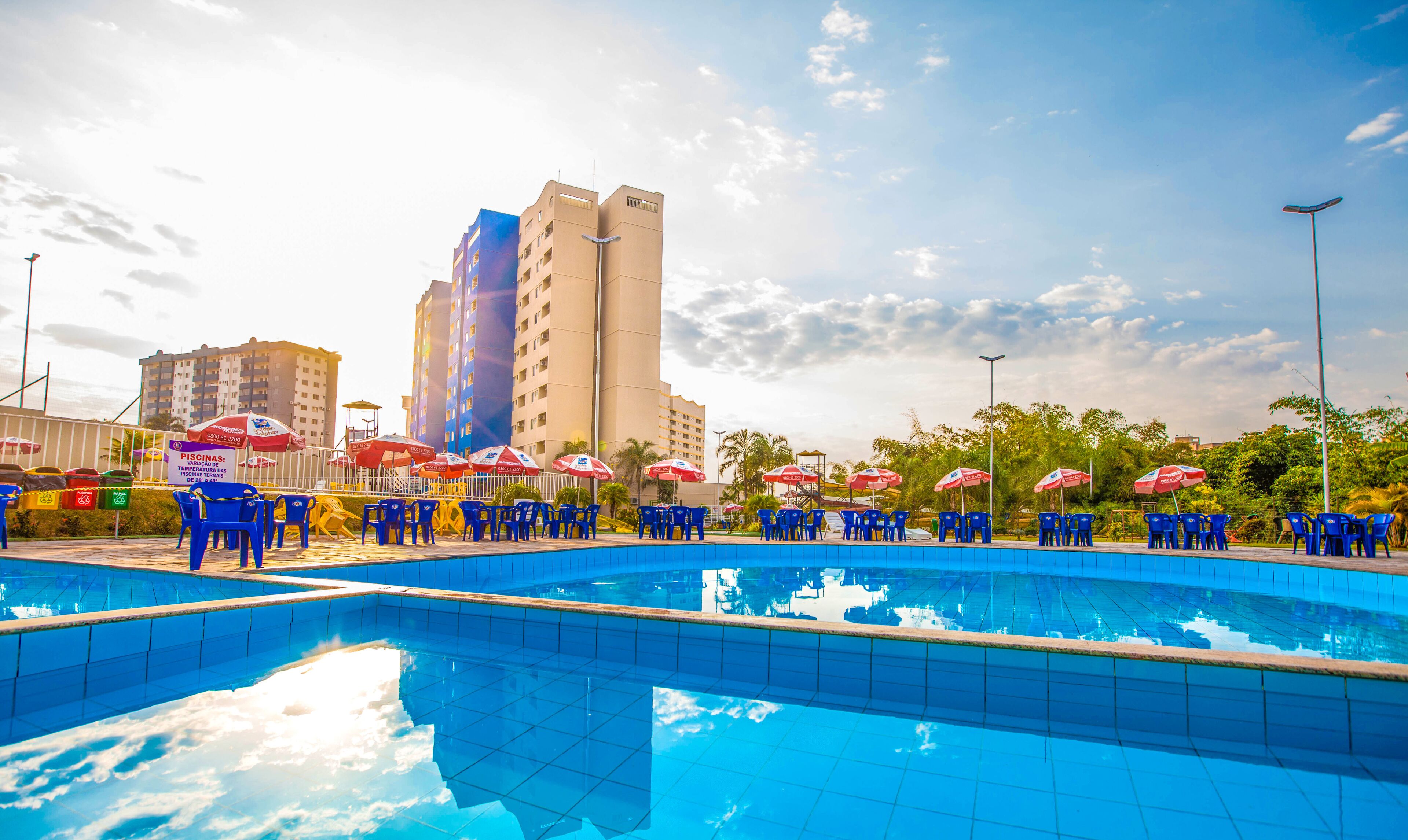 Foto - Golden Dolphin Express