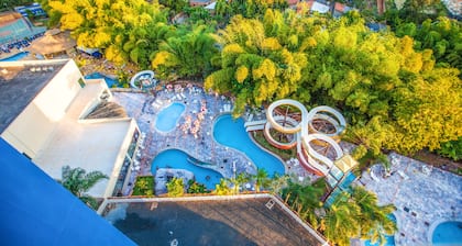 Golden Dolphin Grand Hotel OFICIAL