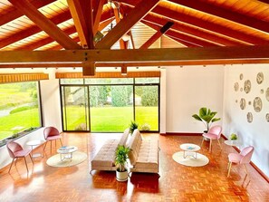 Reception - Quito Airport Suites (Tababela)