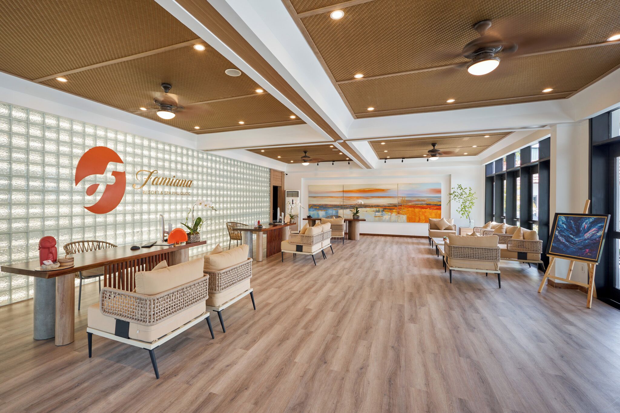 Photo - Famiana Resort & Spa - Breakfast is served as Brunch 6AM30 to 1PM