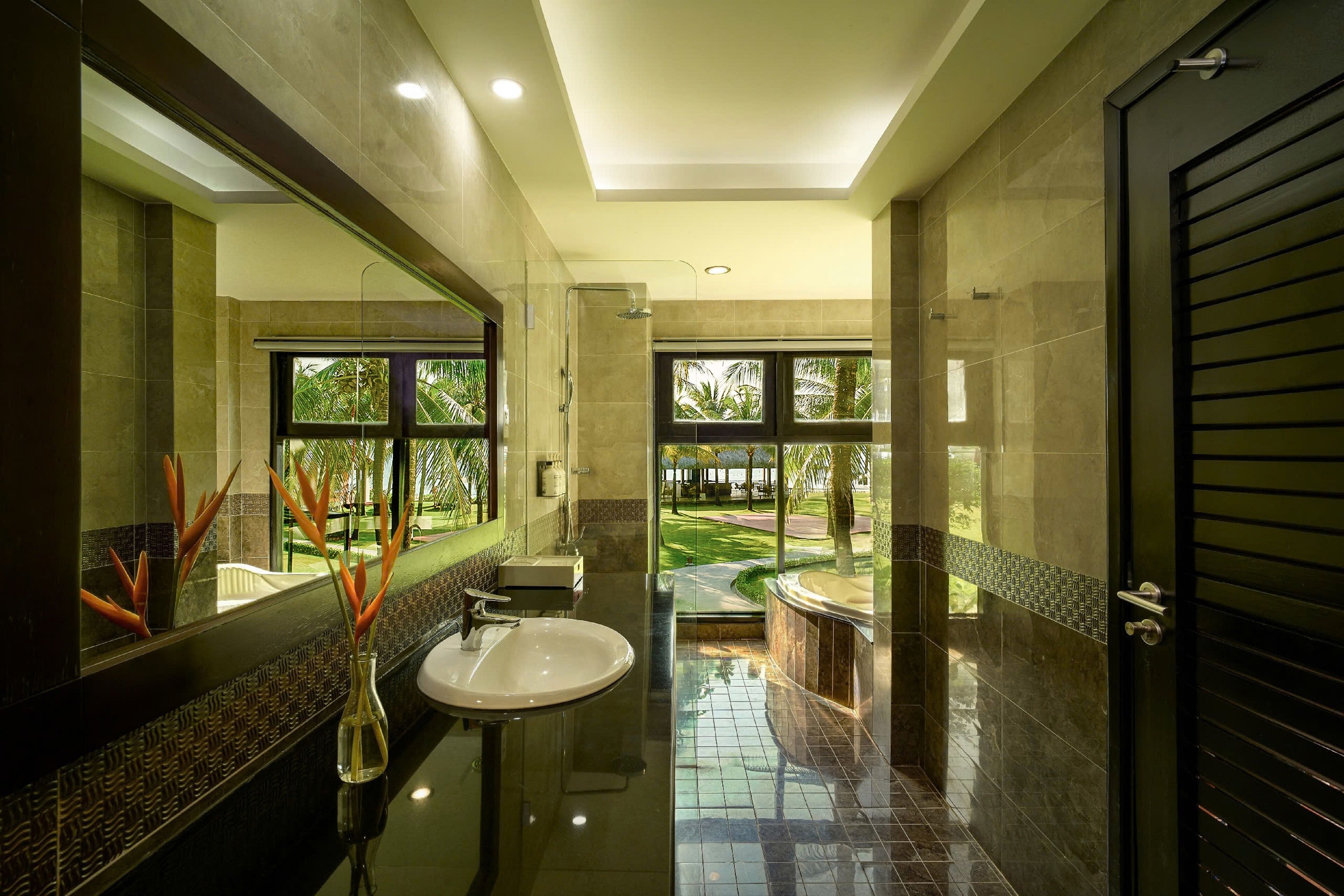 Photo - Famiana Resort & Spa - Breakfast is served as Brunch 6AM30 to 1PM