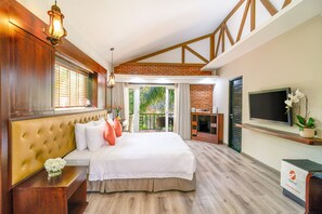 Premium bedding, down comforters, memory foam beds, free minibar