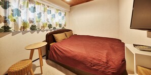 Standard Double Room | Individually decorated, free WiFi, bed sheets - Hotel Hamby Resort - Hostel (Chatan)